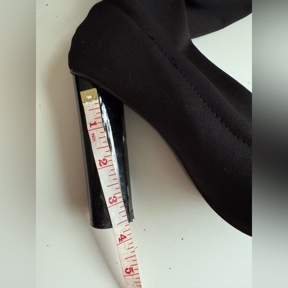 Elegant Black Women's Boots size 3 heels 4’inch pre- owned with 2 free gifts . - Picture 13 of 16